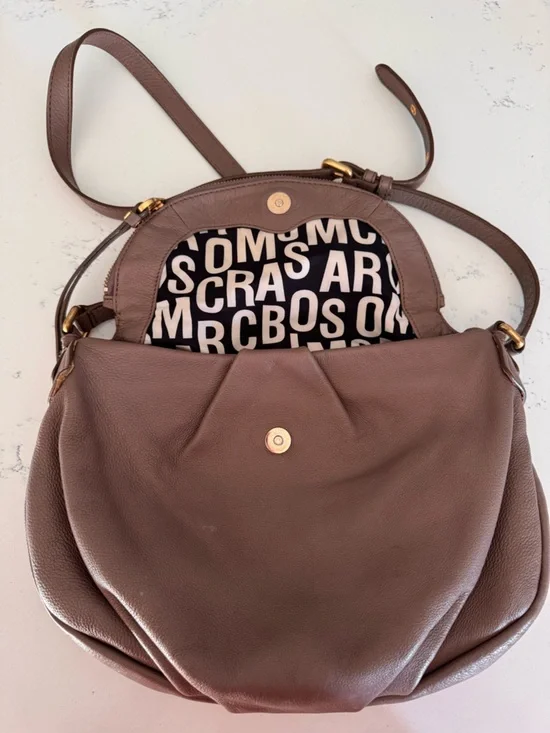 Marc By Marc Jacob Cow Leather Crossbody Bag - Picture 2 of 3